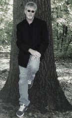 Tom Cooke - www.seniorsentertainer.com